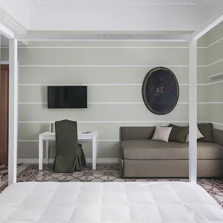 Euterpe Lht Gæstehus